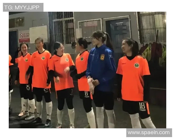 专访杨娜：探寻足球背后的成功秘诀与发展之路
