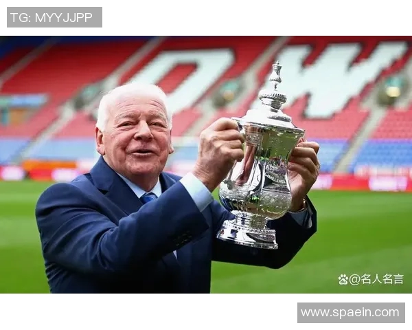 全球最富裕足球明星的财富之路与生活方式揭秘 全球最富裕足球明星的财富之路与生活方式揭秘