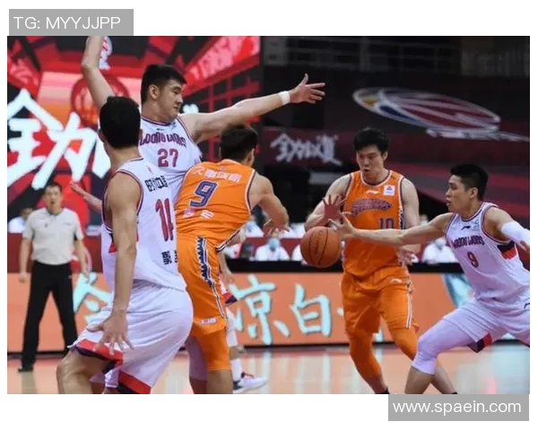 广州足球队快攻战术解析与实战应用深度分析 广州足球队快攻战术解析与实战应用深度分析