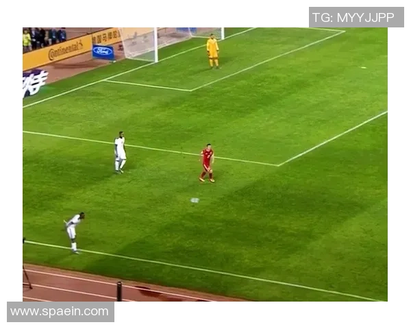 抢断球足球技巧解析如何在比赛中有效提升抢断成功率